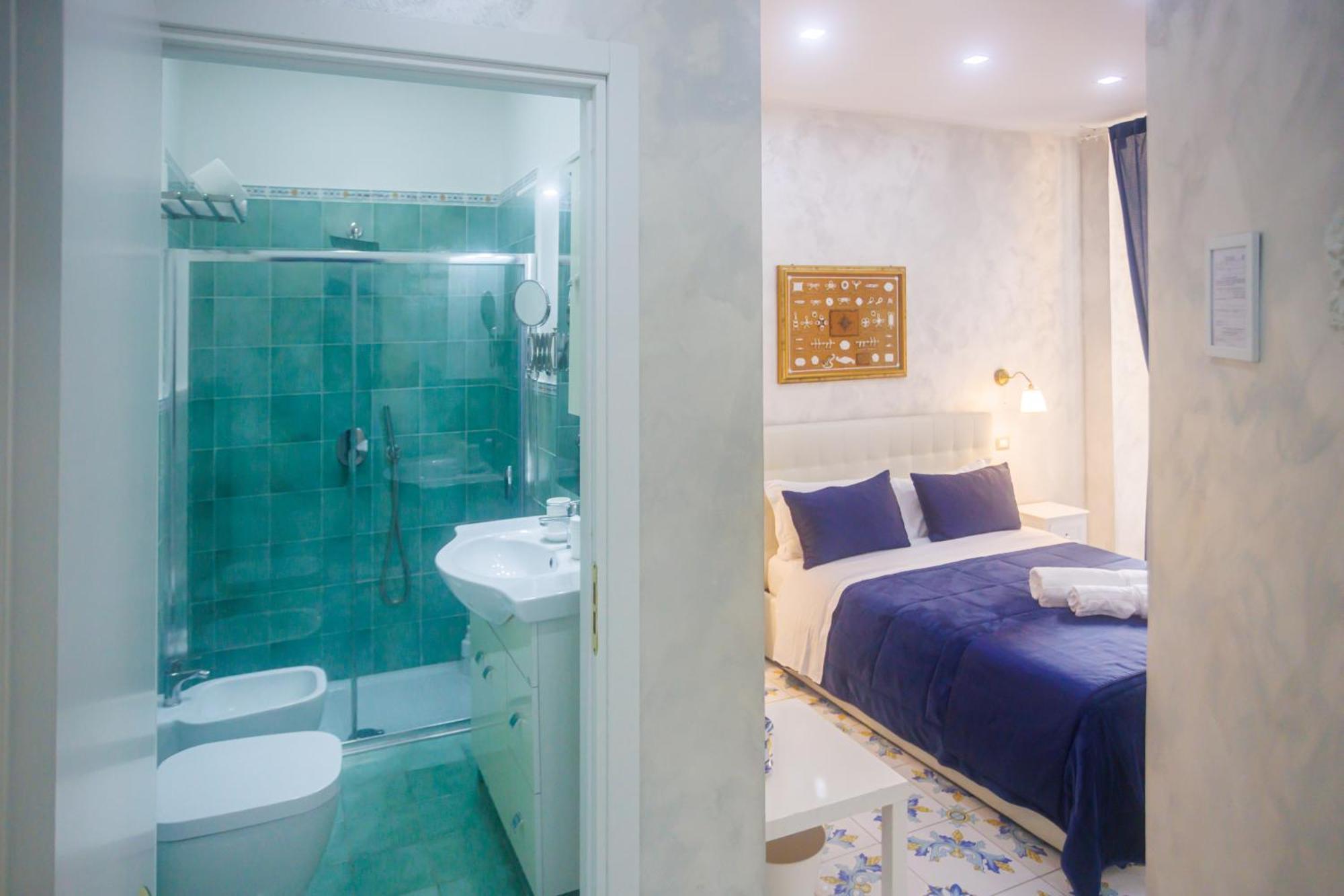 Alma Adry Bed & Breakfast เนเปิลส์ ภายนอก รูปภาพ
